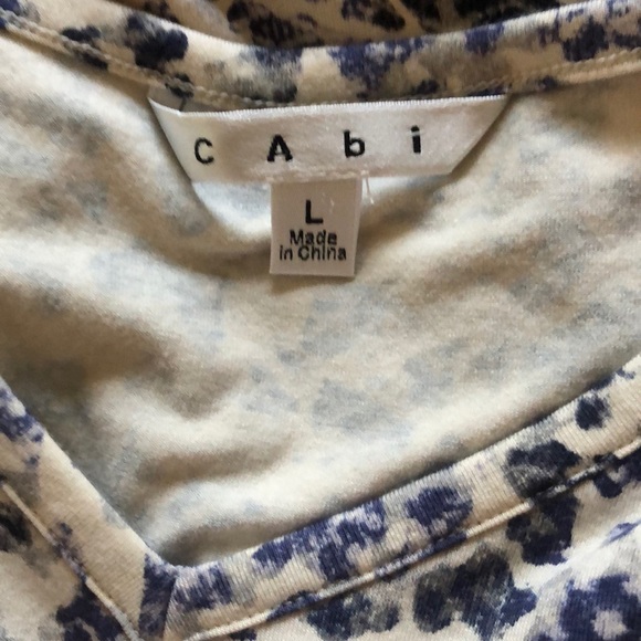 CAbi Faux wrap blouse size L - Picture 2 of 3